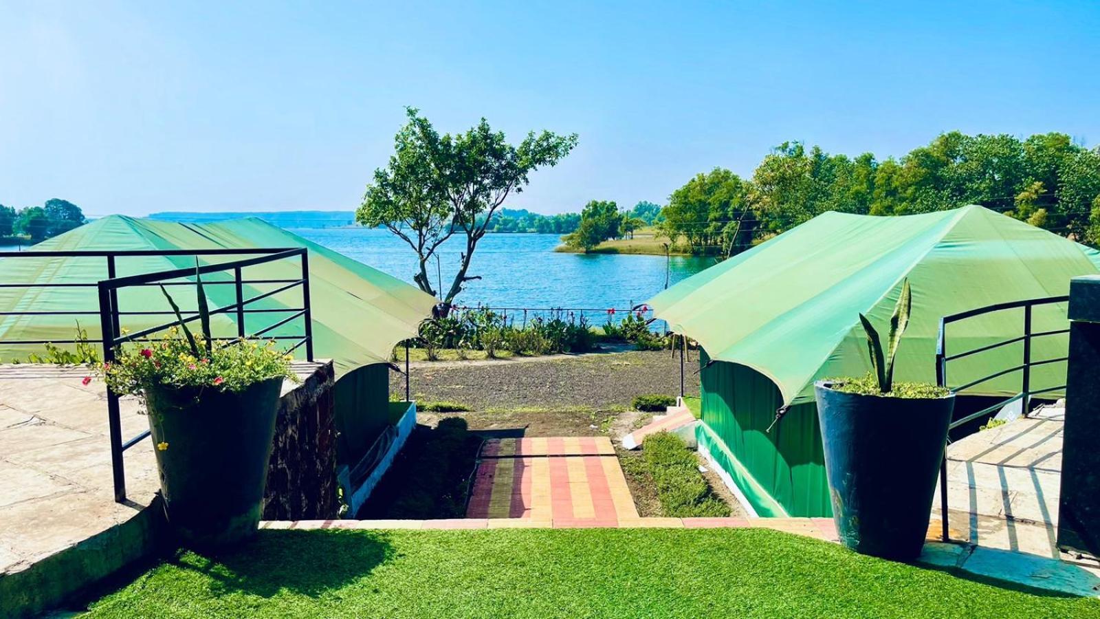 Amigos Lake Resort-Igatpuri, Maharashtra Esterno foto